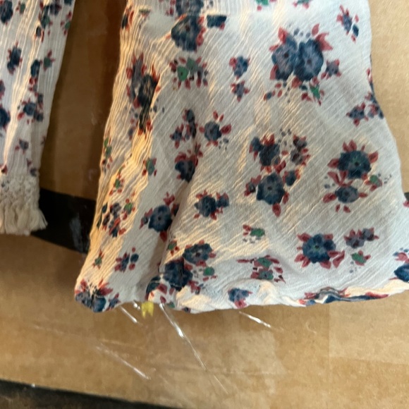 DECREE Top - Picture 6 of 8